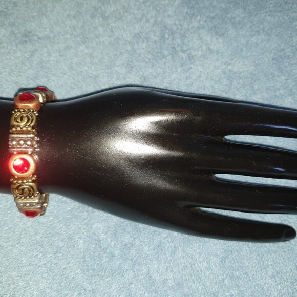 Rare Find Tibetan Red Crystal Forged Iron Beaded Bracelet - Picture 9 of 13
